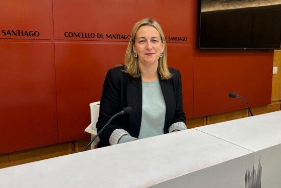 A Xunta de Goberno aproba o expediente para contratar a reparación e o acondicionamento de muros tradicionais nos parques de Bonaval e Belvís