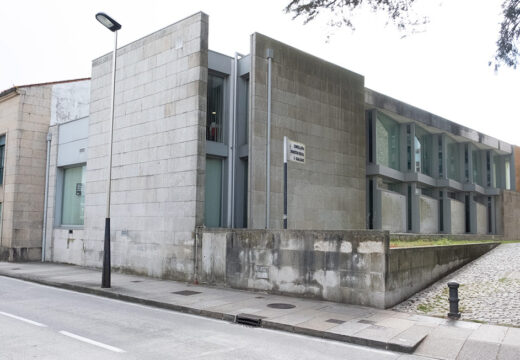 A Concellaría de Dereitos Sociais reforza a colaboración con AGADEA e sobe ata máis de 21.000 euros a súa achega á entidade