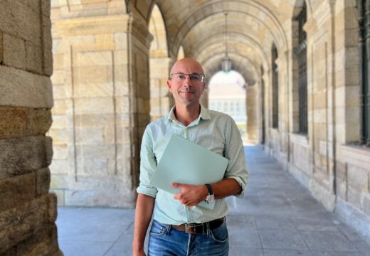Gonzalo Muíños lamenta o accidente en Valle-Inclán e insta ao goberno local a retomar o dobre sentido de circulación en Rodas