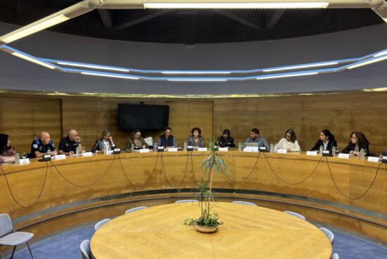 A Mesa Local de Coordinación contra a violencia de xénero acorda reforzar a sensibilización entre a mocidade e reunir os grupos de traballo antes de que remate o ano