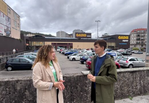 O BNG reclama melloras no aparcadoiro da avenida da Coruña e reivindica as medidas impulsadas para facilitar o estacionamento