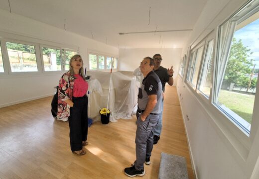 O Concello aproveitou o verán para realizar melloras nos colexios como a reforma integral da escola de Xoane, a creación dunha aula sensorial no CEIP Bergantiños ou a renovación do parqué do ximnasio do San Luís Romero